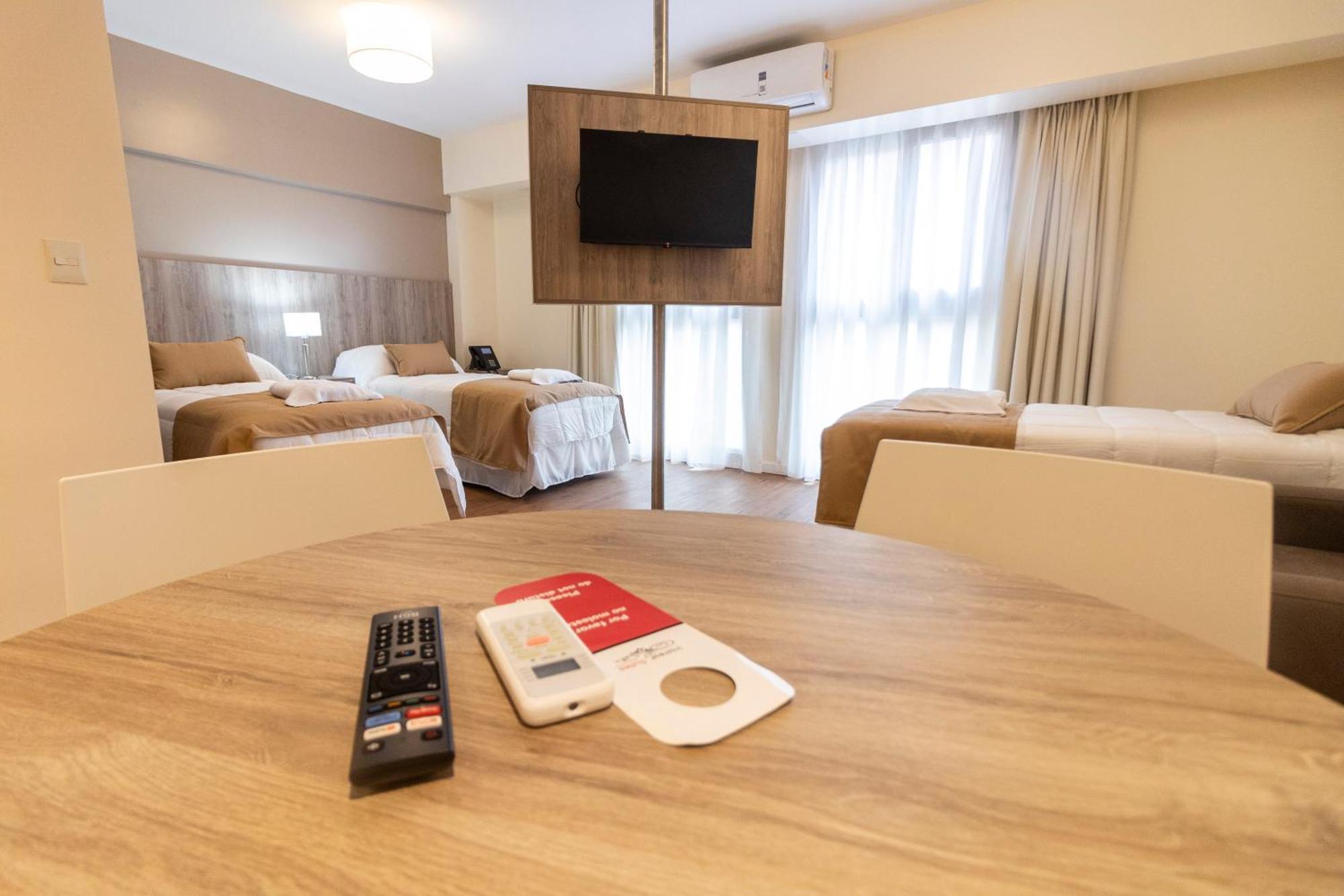 Intersur Suites Buenos Aires Eksteriør bilde