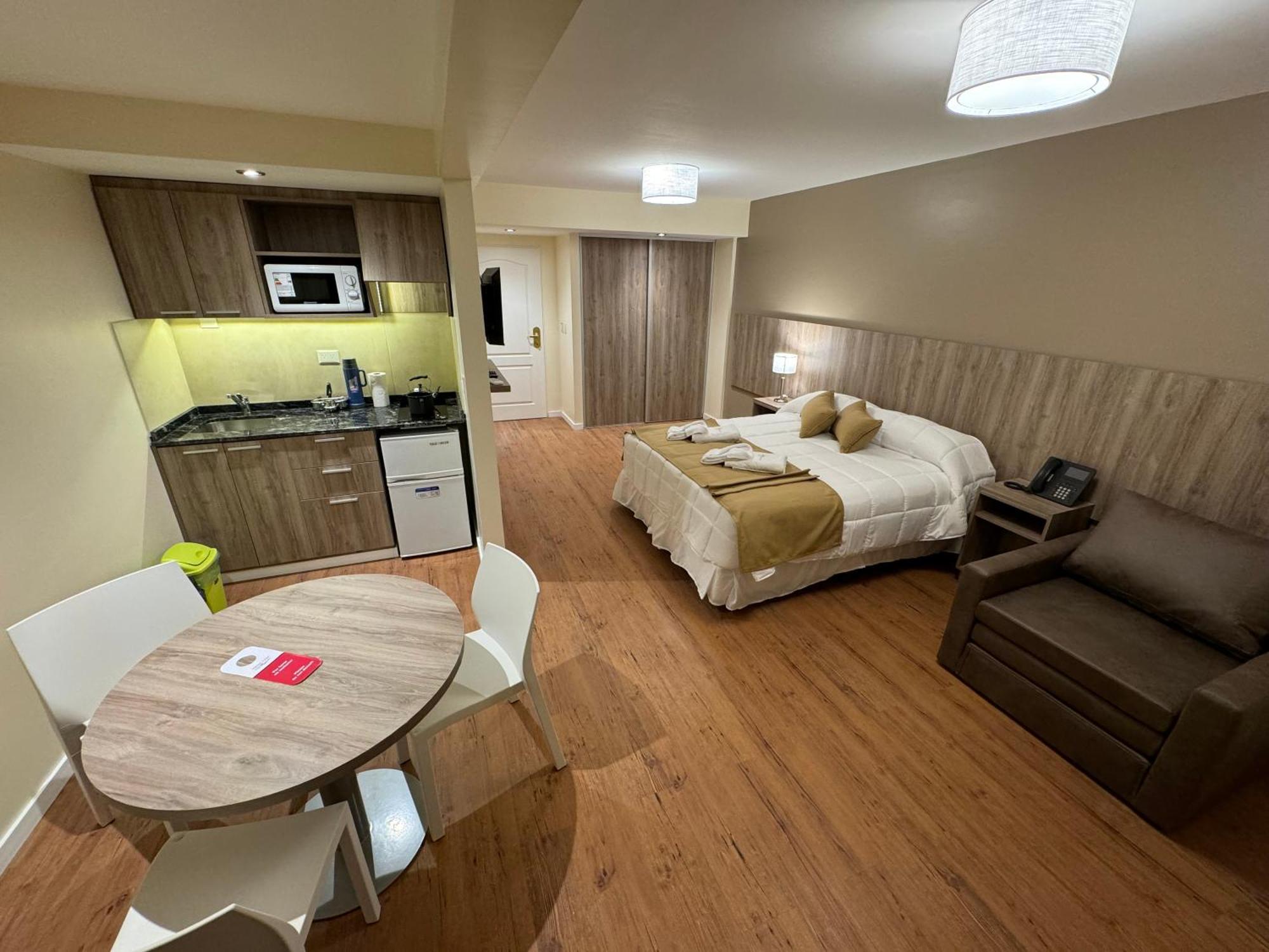 Intersur Suites Buenos Aires Eksteriør bilde